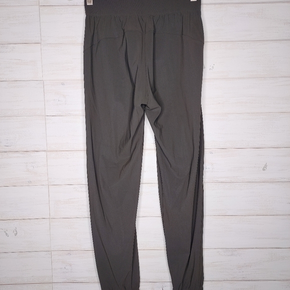 Athleta cosmic jogger - Picture 10 of 11